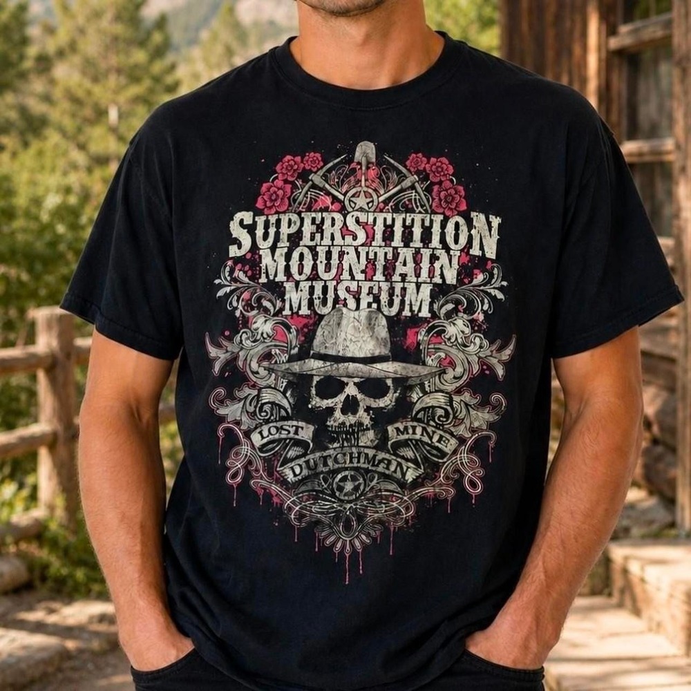 Superstition Mountain Museum Lost Dutchman Mine Skull Graphic T-Shirt Medium